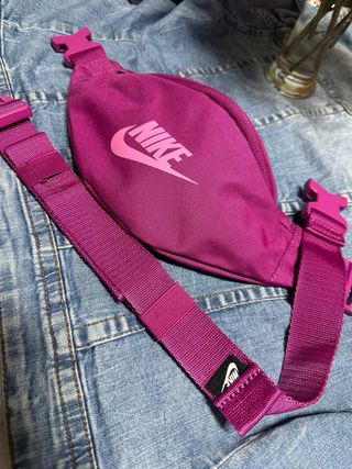 Riñonera Nike Rosa