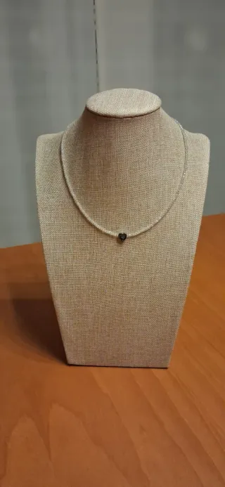Gargantillas varias