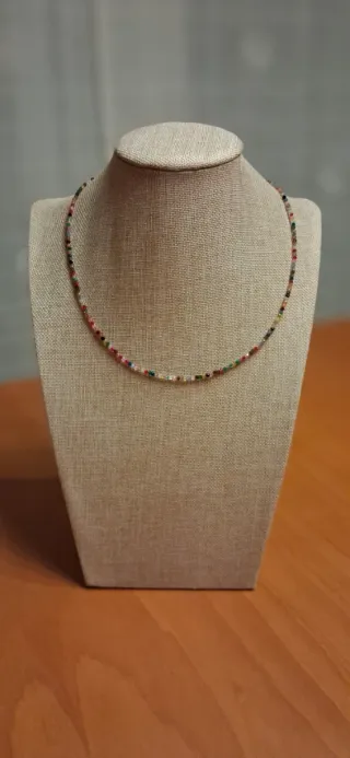 Gargantillas varias