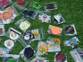 Plumas para dardos variadas