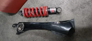 Derbi FDX Asiento y Amortiguador