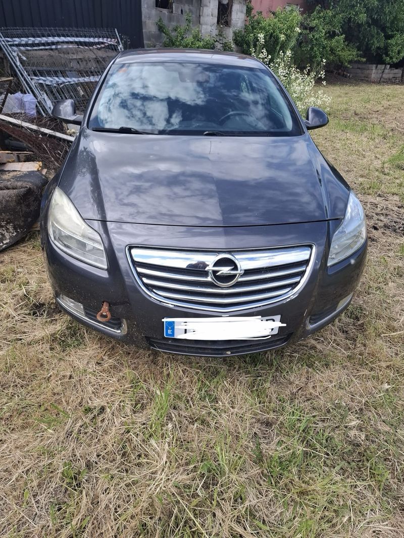 Opel Insignia 2009 - foto 1