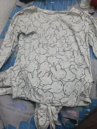 Pijama Mothercare conejos gris