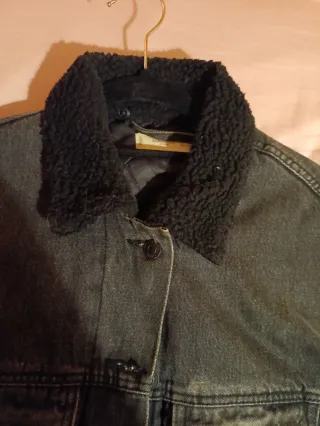 Chaqueta vaquera forrada con cuello de borreguito