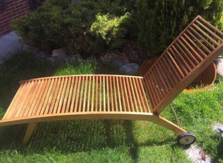 Hamaca y sillón de madera para jardín