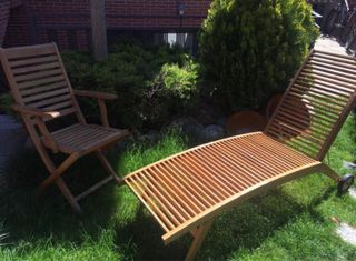 Hamaca y sillón de madera para jardín