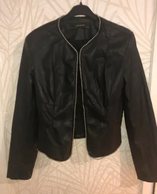 Chaqueta efecto piel Zara Talla S