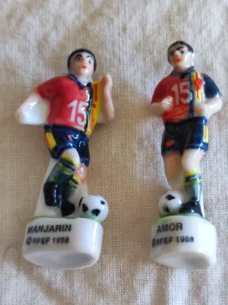 15 Figuritas distintas de Fútbol Porcelana Colecci