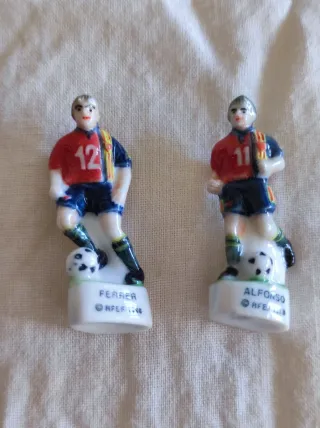 15 Figuritas distintas de Fútbol Porcelana Colecci
