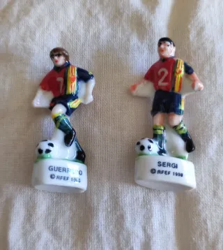 15 Figuritas distintas de Fútbol Porcelana Colecci