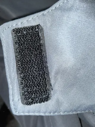 Parka Klandestine Con Capucha Gris