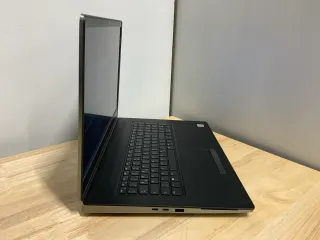 Dell Precision 7750 i9 RTX3000 512GB SSD 32GB RAM