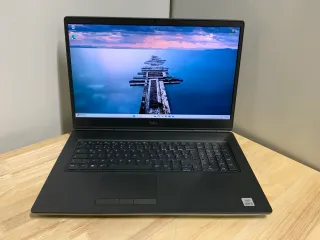 Dell Precision 7750 i9 RTX3000 512GB SSD 32GB RAM