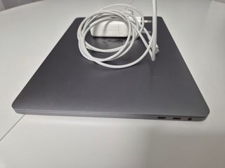 MacBook Pro 13'' 2017 Touch Bar i5 8GB 256GB