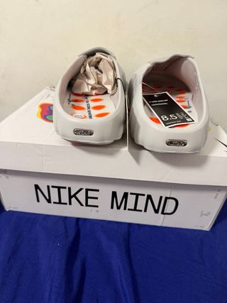 Chanclas Nike Mind Grises