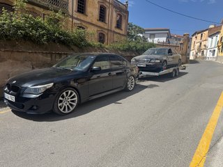 Asistencia/ porte de vehículos