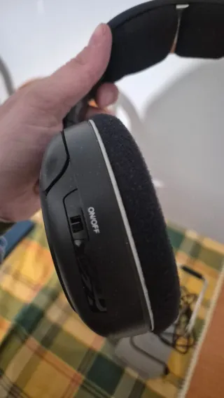 Cascos Sennheiser Negros y Grises