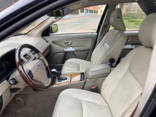 Volvo XC90 2006