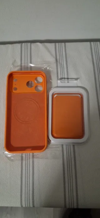 Funda y Cartera iPhone 17 Pro Max Naranja