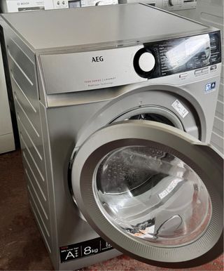 LAVADORA AEG DE 8 KILOS EN INOX A+++