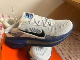 Nike ZoomX Cometa 18