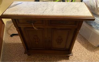 Mueble de entrada madera y mármol