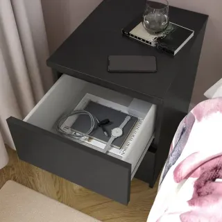 2 Mesitas de Noche Malm Ikea Negras