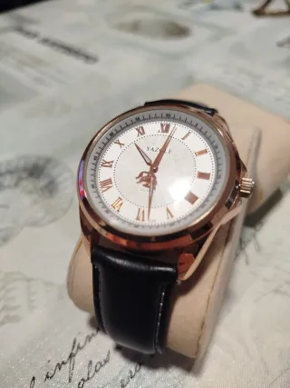 Reloj YAZOLE Negro y Dorado