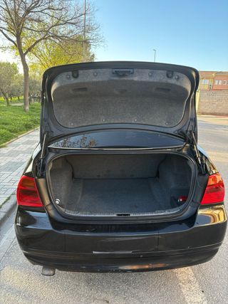 BMW E90