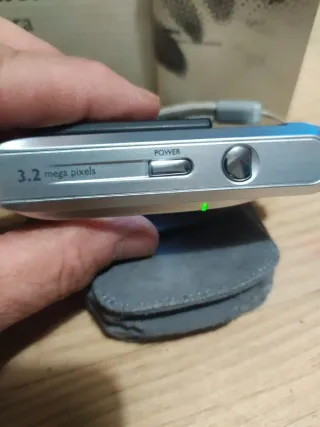 Cámara Digital BenQ DC E310