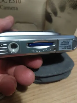 Cámara Digital BenQ DC E310