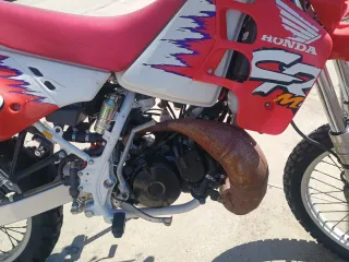 Honda Enduro Moto Rossa/Bianca