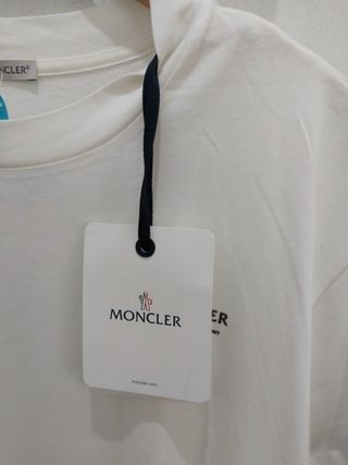 Camiseta Moncler Nueva con etiquetas talla L