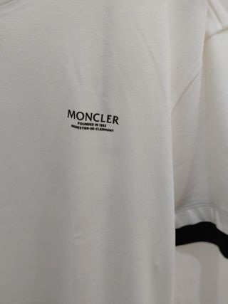 Camiseta Moncler Nueva con etiquetas talla L