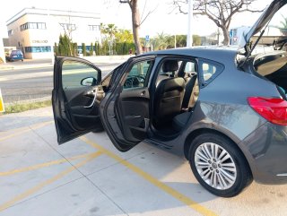 Opel Astra 2015