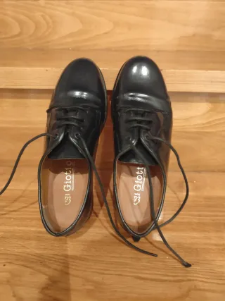 Zapatos niño charol negros ideal Comunión o boda