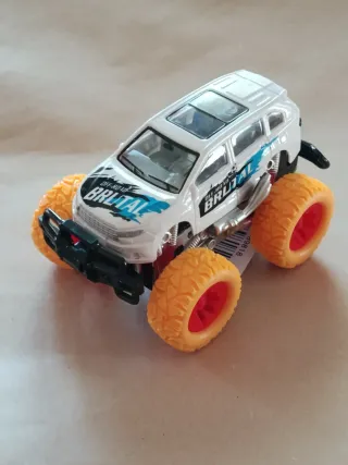 Coche 4x4 Brutal Juguete
