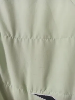 Chaqueta Reebok verde y negra mujer vintage