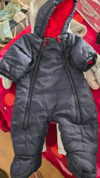 Buzos de bebé de peluche (4 unidades)