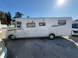 Autocaravana integral cama Isla