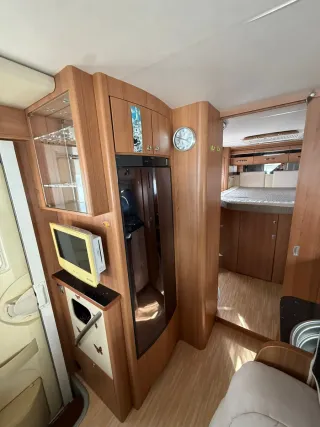 Autocaravana integral cama Isla