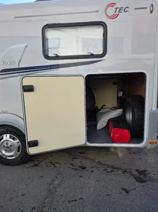 Autocaravana integral cama Isla