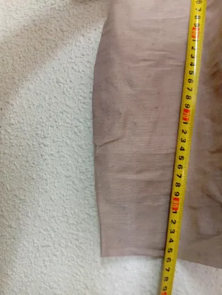 Vestido beige elegante con cinturón.corte ingles