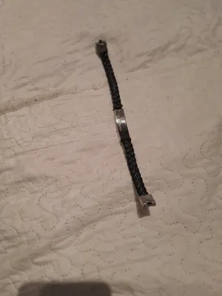 Pulsera cuero y acero con escorpión