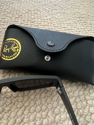 Óculos de Sol Ray-Ban Polarizados Pretos