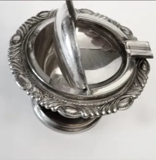 Cenicero Alpaca Años 50