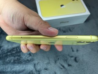 iPhone 11 Giallo 64GB