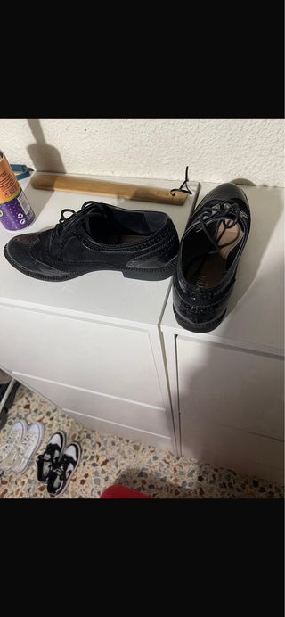 Zapatos negros de vestir