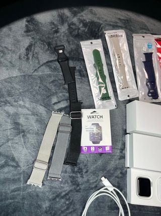 Apple Watch SE GPS 2ªGen 40mm aluminio con correas