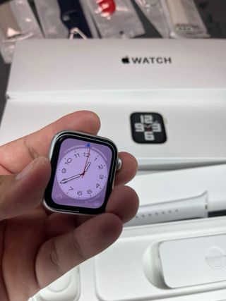 Apple Watch SE GPS 2ªGen 40mm aluminio con correas